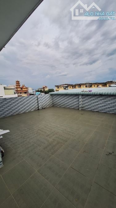 CƠ HỘI ĐẦU TƯ - CĂN HỘ DỊCH VỤ 2 MẶT TIỀN - PHẠM THẾ HIỂN, Q8 - NGANG 6M - DT 118m2 - THU - 4
