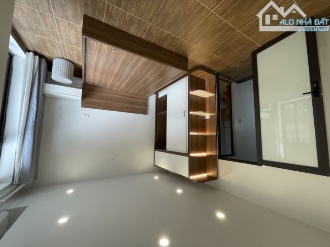 BÁN NHÀ PHỐ HOA LÂM 5 tầng oto đỗ gần chỉ 7 đồng - 4