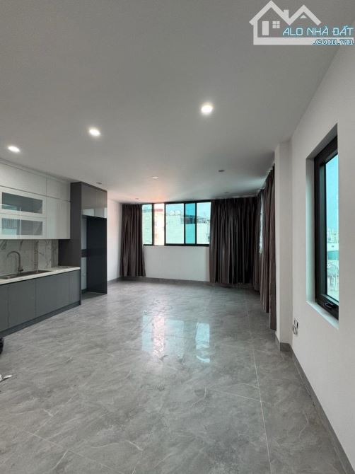 BÁN NHÀ LÔ GÓC KIM GIANG – Ô TÔ VÀO NHÀ - NGÕ RỘNG - 40M– 8 TẦNG THANG MÁY 13 TỶ120 - 4