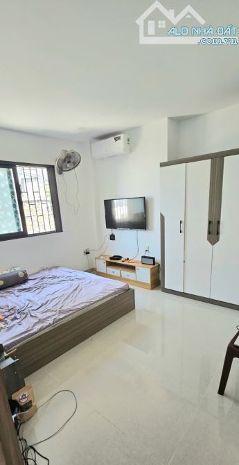 🔥Bán Nhà Mặt Tiền Kinh Doanh Sầm Uất Đường Nguyễn Trãi Gần Biển Nha Trang - 4