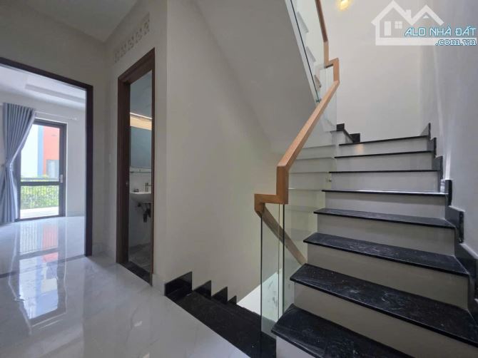 Bán Nhà Khu Phân Lô Tỉnh Lô 43 DT 56m2 3 Tầng Hẻm Xe Hơi Đỗ Cửa Nhỉnh 4 Tỷ - 4