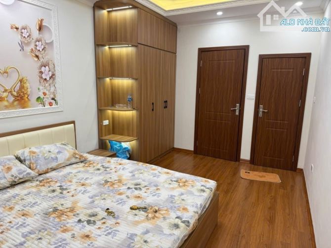 Văn Cao- Hồ Tây- Nhà mới 5 tầng full nội thất - 4
