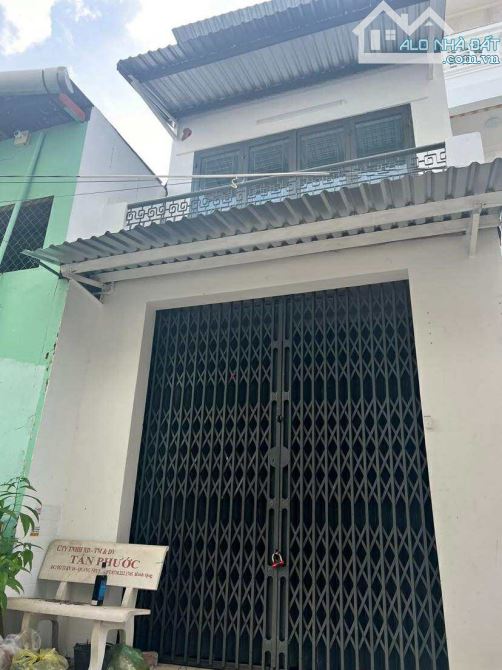 Cho thuê nhà 3 phòng ngủ hẻm Hoàng Văn Thụ 5,5 triệu - 4