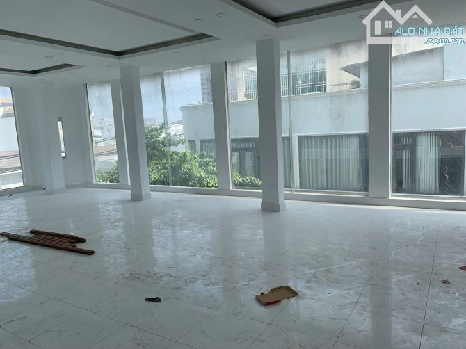 TÒA NHÀ 5 LẦU - 7x17 - TRỐNG SUỐT CÓ THANG MÁY - MT TRẦN VĂN KIỂU Q6 - 4