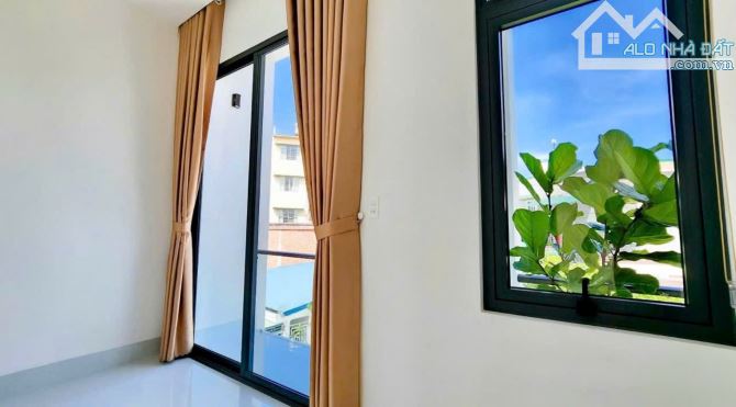 CẦN BÁN CĂN NHÀ 3 TẦNG NGAY HẺM CÙ CHÍNH LAN - 4