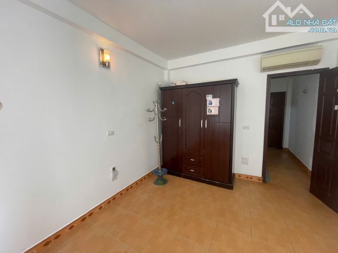 Bán nhà Liẻn Ninh, Thanh Trì diện tích 37m2, 3 tầng, Ô tô - 4