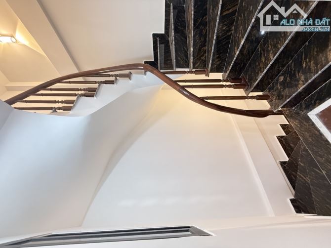 NHÀ ĐẸP NGỌC HỒI, GẦN BX NƯỚC NGẦM – KĐT PHÁP VÂN 45M X 6 TẦNG THANG MÁY - 4