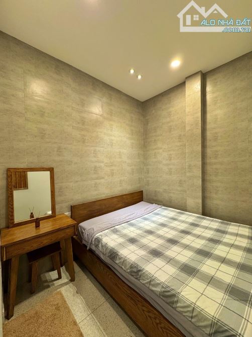 Studio tách bếp – full nội thất ngay trung tâm Quận 1 - 4