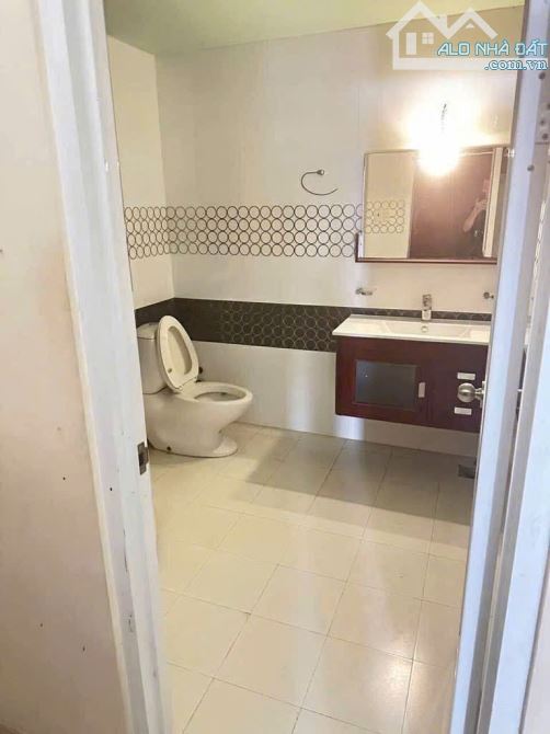 Căn hộ dịch vụ Tân Bình-Đường 10M-Nguyễn Thái Bình-P12-86m2-5/5,7x16-5tầng-11PN - 4