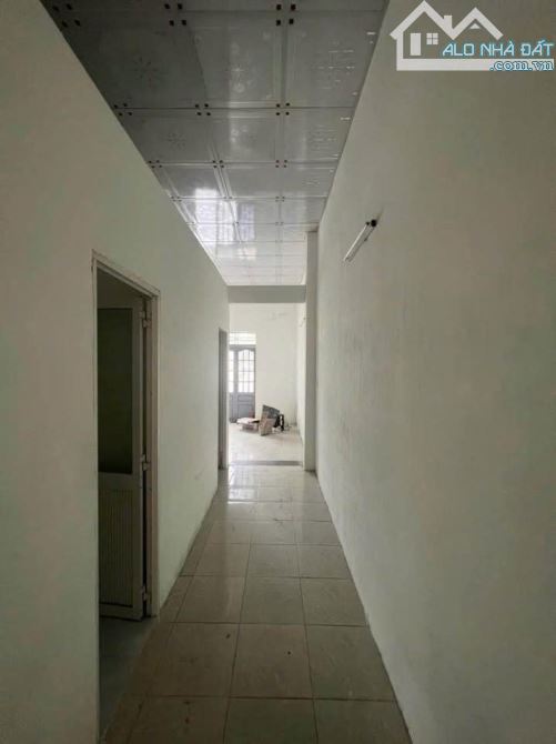 SIÊU PHẨM ! Bán nhà ở Trịnh Thị Đối Hóc Môn 4x18 ( 81m2 ) 580 TRIỆU Sổ hồng riêng - 4