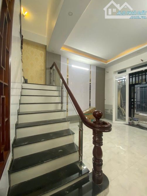 BÁN NHÀ TRỆT LẦU LIÊN TỔ 3-4 NGUYỄN VĂN CỪ AN KHÁNH CẦN THƠ GIÁ 2 TỶ 590 TRIỆU - 4
