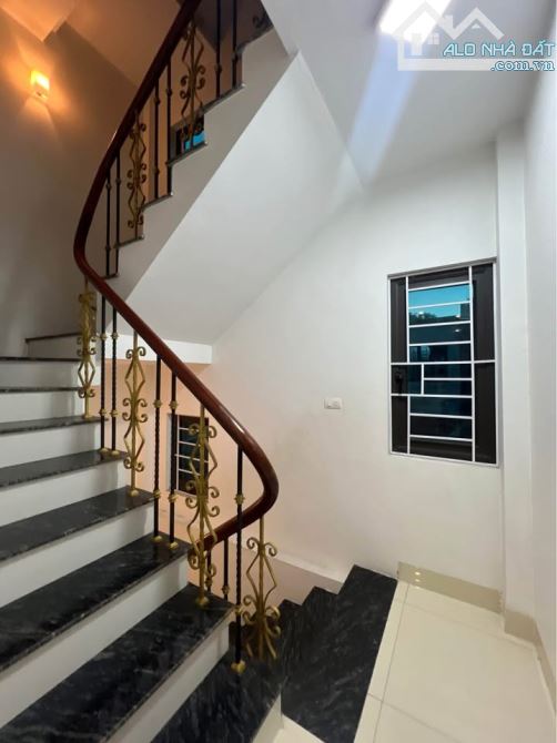 Bán nhà p/lô Mậu Lương 64m², đường 11.5m, vỉa hè 5m, 4t chắc chắn, giá 13t - 4