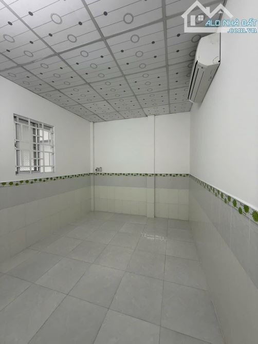 Nhà trệt lững Đs5 kdc Sơn Thủy  cách DHYD 5km 6 phút đi xe máy - 4