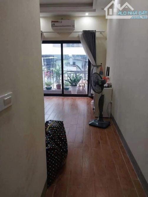 NHÀ PHẠM VĂN ĐỒNG – MỚI XÂY – SÁT PHỐ – 62M² – 5 TẦNG – 17 TỶ (BTL152072) - 4