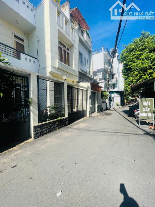 GÒ VẤP, BÁN NHÀ C4 LÔ GÓC HẺM 6M LÊ HOÀNG PHÁI, CHỈ 5.65 TỶ - 4