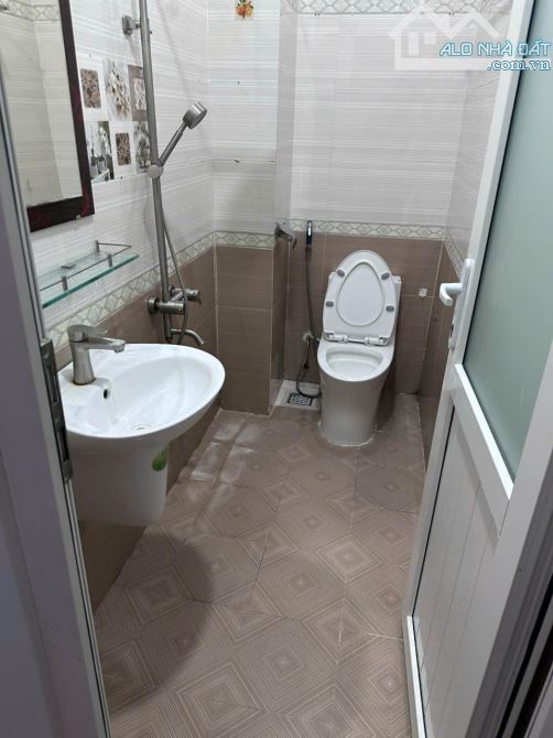 Phạm Văn Chiêu- 47m2 - 6.xx tỷ- 4 Tầng - 4 PN- Hoàn công - SHR - 8