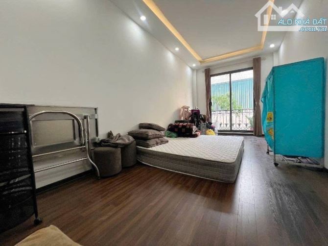 Bán Gấp Nhà 20 Phố Ngọc Lâm, Long Biên, 36m2, 5 Tầng, Phân Lô, Ô Tô, Full đồ - 4