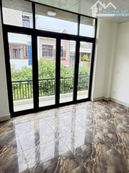 BÁN NHÀ 3 TẦNG 100M2 MẶT TIỀN KD ĐẶNG DUNG ĐỐI DIỆN MỲ QUẢNG BÀ MUA - NGAY CHỢ HÒA KHÁNH - 4