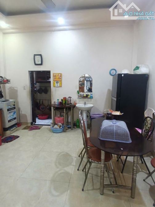 77m2 - 1t1l - 3pn - sổ riêng - mặt tiền đường thông thoáng - ngay lê văn việt - 7.5 tỉ - 4