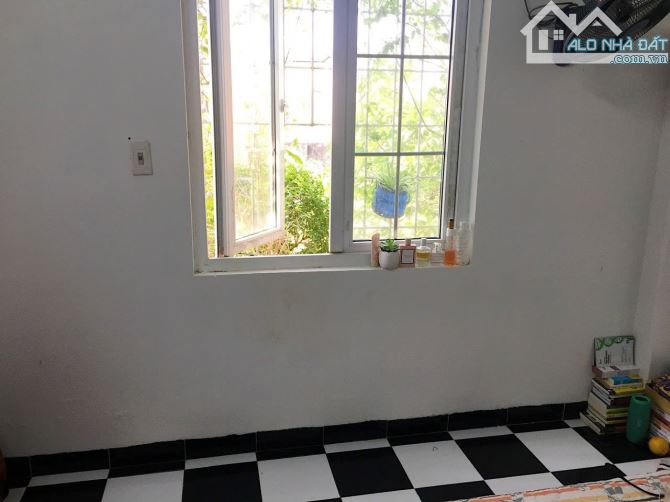 Cho thuê nhà Đường Hà Trì, Phường Quang Trung, Hà Đông, Hà Nội. DT 43m x 4 tầng, giá 11tr - 4