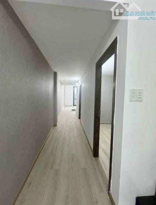 Bán nhà Quận 11, gần Minh Phụng, hẻm 5m, 5.9x12m, 2 tầng, 3PN, Nhỉnh 6 tỷ - 4