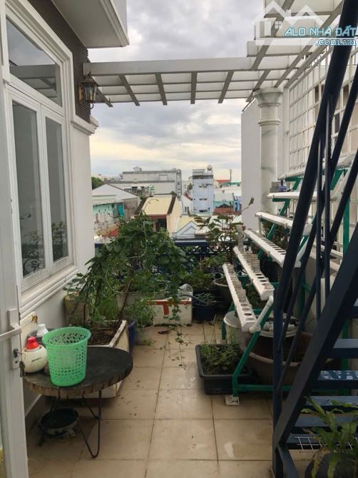 GẤP BÁN NHÀ 3 TẦNG – DT 61M², NGANG 5.5M – LÀNG TĂNG PHÚ, TNP A - 5