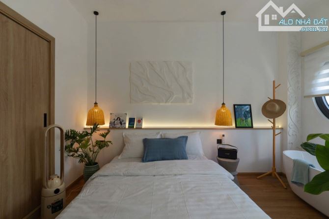 BÁN BIỆT THỰ SÂN VƯỜN MINI THỊ TRẤN HÓC MÔN - CÁCH SONG HÀNH 159m - GIÁ 4.8ty - 5