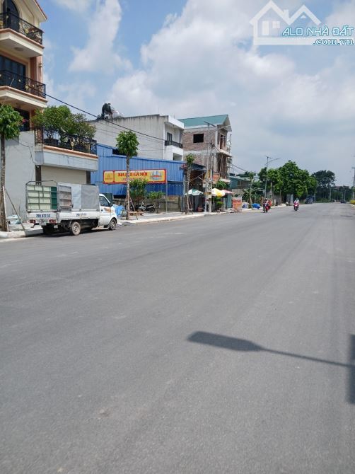 Bán đất Cổng Ngói, Đan Phượng, đường 9m, có vỉa hè, giá 72 triệu/m2, nhỉnh 5 tỷ. - 5