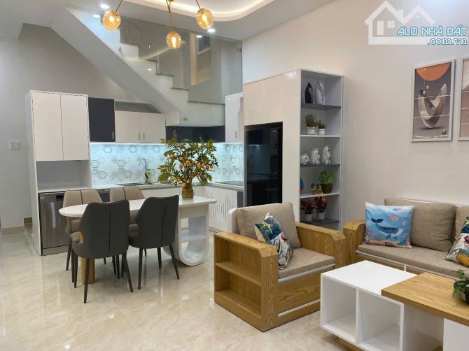 Bán nhà góc 2 mặt tiền đường Chí Linh, p. Phước Hoà, tp. Nha Trang - Giá 6,9 Tỷ - 5