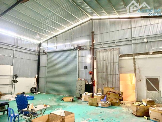 BÁN NHÀ XƯỞNG TẶNG THÊM 1 CĂN NHÀ CẤP 4 - HẺM XE TẢI - NGANG KHỦNG 17M - ĐI BỘ RA CHỢ NHỎ - 5