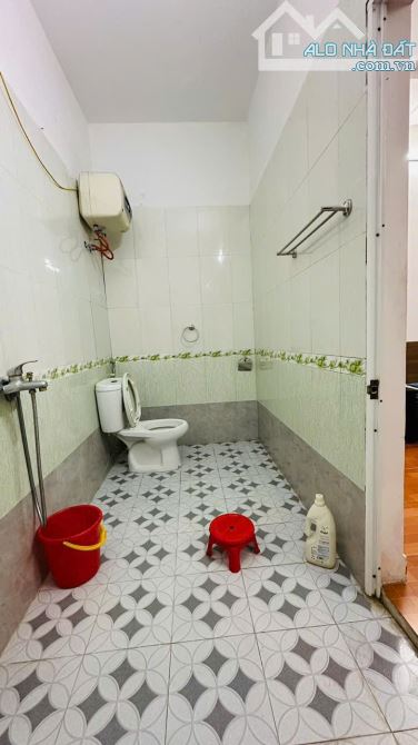 Bán nhà 3,5 tầng ngõ Chợ Hàng mới 76m2, Đông Nam giá 3,2 tỷ - 5