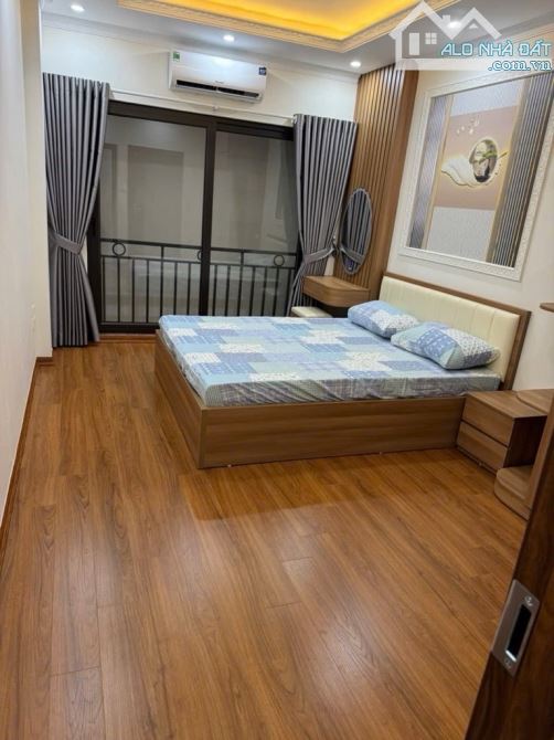 🏡VỊ TRÍ TUYỆT ĐỈNH-BA ĐÌNH- NGÕ RỘNG-GẦN PHỐ VĂN CAO-LIỄU GIAI-ĐI BỘ HỒ TÂY-FULL NỘI THẤT - 5