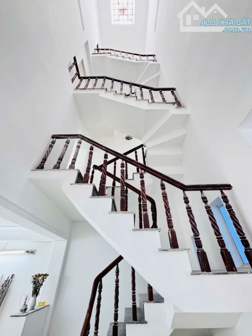 Bán CHDV Hẻm 8m – HĐT 35 Triệu/Th– Đ Phạm Văn Chiêu, P14, – DT 4x17M-4 Lầu giá 7,9 tỷ TL - 5