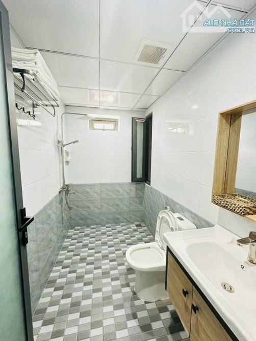 MỚI HOÀNG THIỆN_CH CÁCH LÊ QUANG ĐẠO 50M_CÁCH BIỂN 100M_PHỐ TÂY_DÒNG TIỀN 750TR/TH - 5