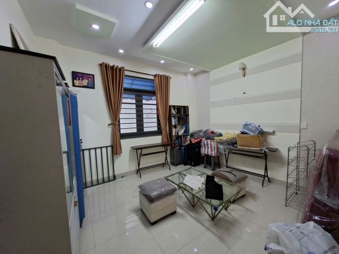 XE HƠI ĐỖ CỬA – NHÀ 5 TẦNG NƠ TRANG LONG, BÌNH THẠNH – 52M2 – CHỈ NHỈNH 10 TỶ - 5