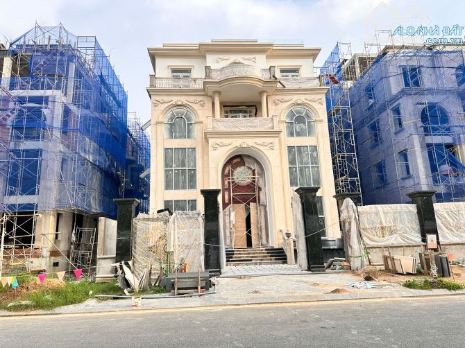 150 TỶ- BÁN SIÊU BIỆT THỰ ĐƠN LẬP ,351m2- view sông sài gòn, KDC vạn phúc ,tp.thủ đức, - 5