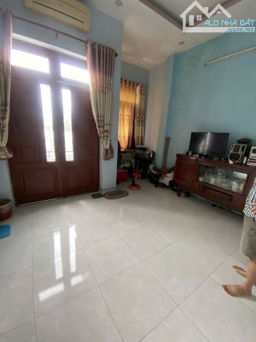 Nhà phố gần trung tâm y tế Dĩ An, phường Tân Đông Hiệp, TP Dĩ  An - 5