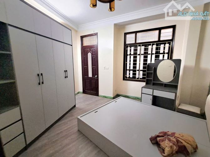 4.5 TỶ-31M2-4 TẦNG-3 NGỦ-TAM TRINH-MINH KHAI - 5