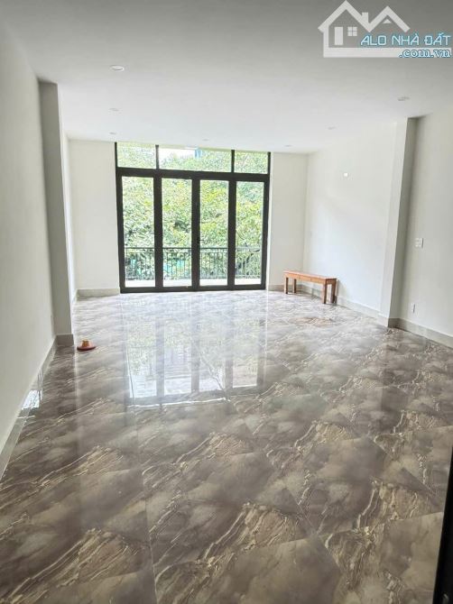 BÁN NHÀ 3 TẦNG 100M2 MẶT TIỀN KD ĐẶNG DUNG ĐỐI DIỆN MỲ QUẢNG BÀ MUA - NGAY CHỢ HÒA KHÁNH - 5