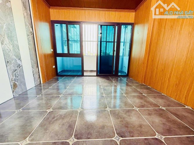 HOA HẬU NHÀ ĐẸP TỪ LIÊM MỚI XÂY 2 THOÁNG THANG MÁY Ô TÔ TRÁNH - 5