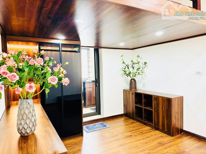 BÁN GẤP CĂN HỘ TẬP THỂ VIP1 – 16 TRẦN HƯNG ĐẠO, HOÀN KIẾM. 90M² – 3PN – CĂN GÓC. 4,75 TỶ - 5