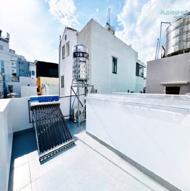 Nhà mới Nguyễn Trọng Tuyển – QUẬN PHÚ NHUẬN – Sổ vuông 88 m2 – 4 Tầng – 5.9 tỷ - 5