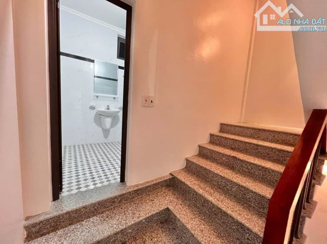 BÁN NHÀ 2,5 TẦNG GẦN ĐƯỜNG 52M ( VÕ NGUYÊN GIÁP ), 51M2 , 2 TỶ 790 TR - 5