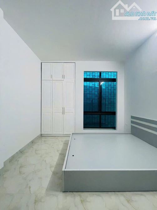 Nhà đẹp đường Láng mới tinh 80m ra ô tô thông Chùa Láng 4 tầng 40m2 4PN đủ nội thất ở luôn - 6