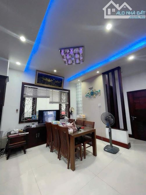 Bán căn biệt thự Vĩnh Điềm Trung đường C1 Diện tích: 280m2 Hướng: Tây Nam. tp Nha Trang - 6