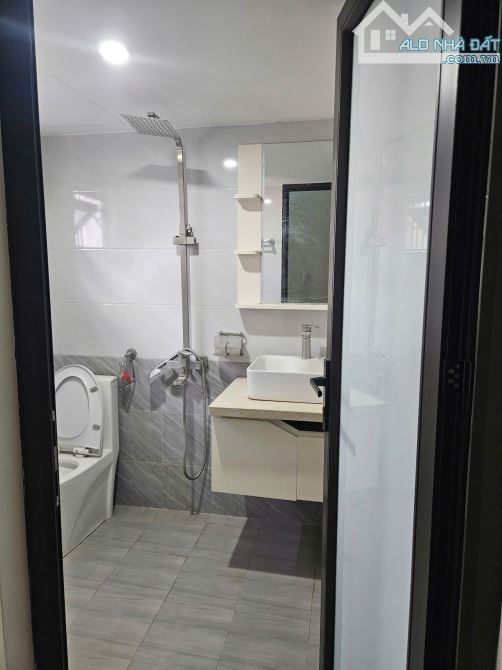 PHÚ DIỄN – 31.5M² – 5 TẦNG – MT 4.04M – BÃI XE, CHỢ GẦN – 6.5 TỶ - 6