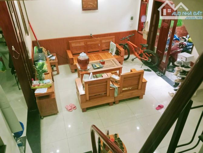 BÁN NHÀ 3 TẦNG KIỆT Ô TÔ HOÀNG DIỆU CÓ GARA Ô TÔ, 75M2 NGANG GẦN 7M - 6