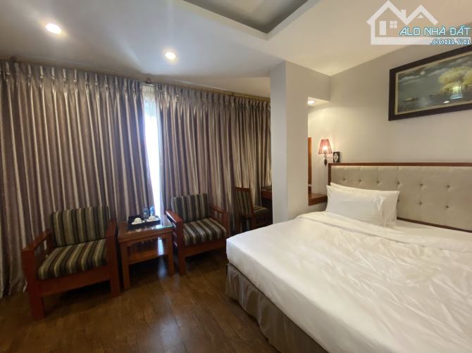NGUYỄN KHÁNH TOÀN – KHÁCH SẠN 12 TẦNG – 258/288M² – MT 10M – 215 TỶ - 6