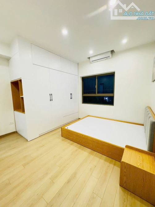 BÁN CHCC NÀNG HƯƠNG-THANH XUÂN,DT72M,2PN,2WC,CĂN GÓC FULL NT,BC RỘNG,GIÁ HƠN 5 TỶ - 6
