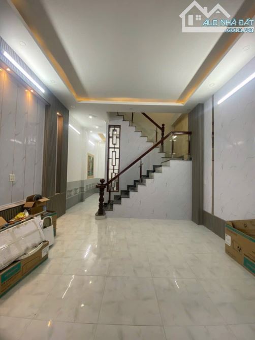 BÁN NHÀ TRỆT LẦU LIÊN TỔ 3-4 NGUYỄN VĂN CỪ AN KHÁNH CẦN THƠ GIÁ 2 TỶ 590 TRIỆU - 6